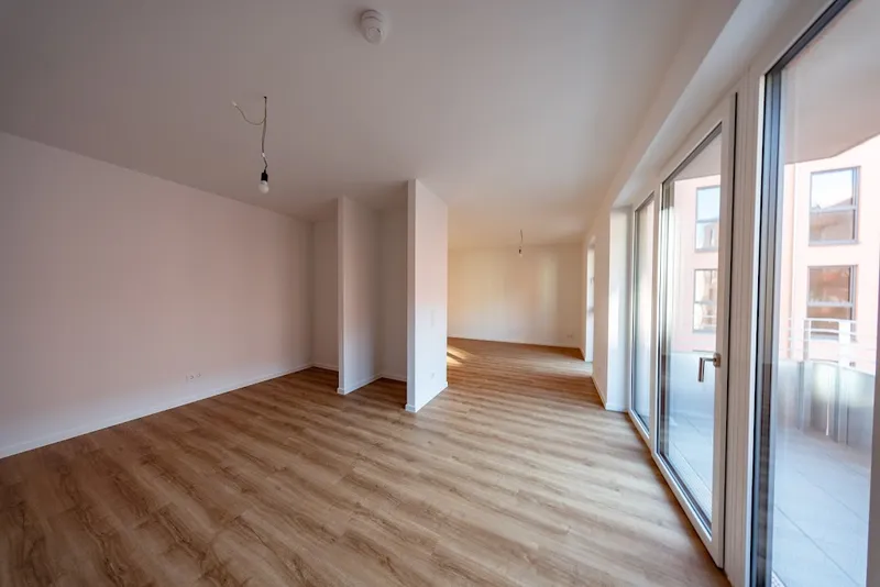 Geräumige 1-Zimmerwohnung im Erstbezug / WBS bis 140 % mit besonderen Wohnbedarf erf. — photo 1